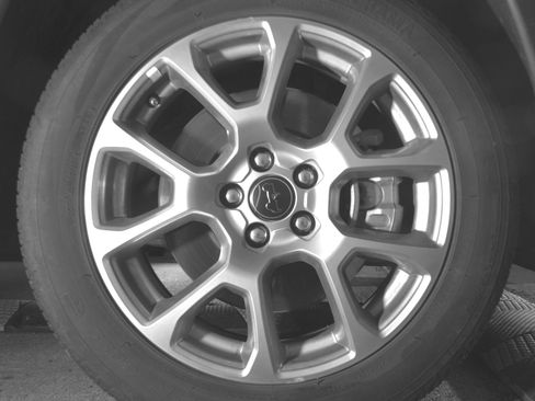 Used 2025 Jeep Compass Limited AWD/4WD image 13