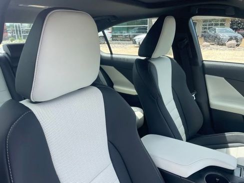 New 2026 Lexus IS 350 F Sport AWD/4WD image 18