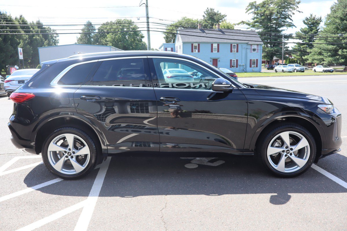 Used 2025 Audi Q5 Premium Plus AWD/4WD image 5