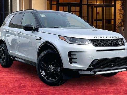 New 2026 Land Rover Discovery Sport Landmark image 20