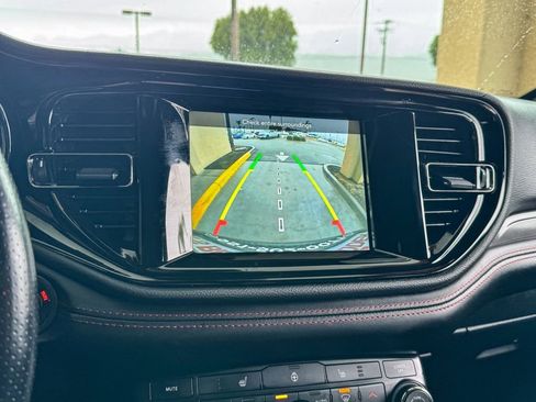 Used 2023 Dodge Durango GT image 28