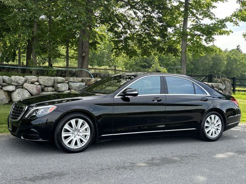 Used 2015 Mercedes-Benz S 550 4MATIC Sedan image 11