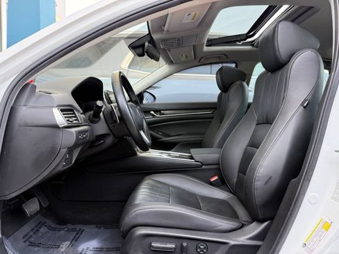 Used 2021 Honda Accord Touring image 15