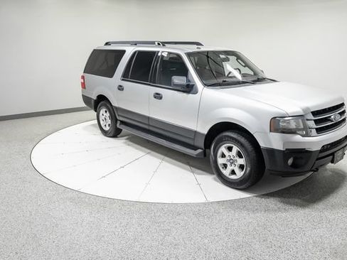 Used 2017 Ford Expedition EL XL w/ Equipment Group 101A AWD/4WD image 30