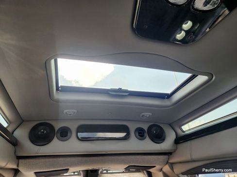 Used 2024 Chevrolet Express 2500 image 4