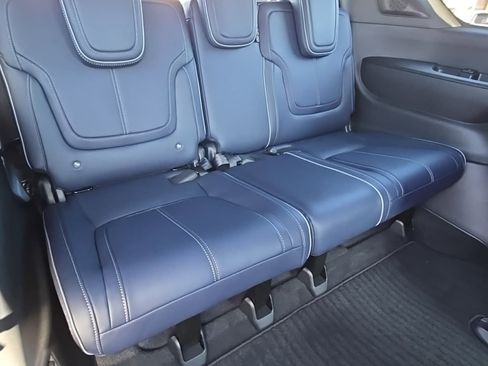 New 2026 INFINITI QX80 4WD w/ Sport Exterior Package image 41