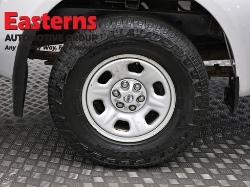 Used 2019 Nissan Frontier S RWD image 30