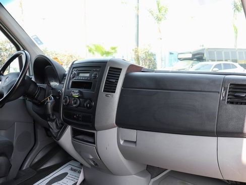 Used 2013 Mercedes-Benz Sprinter 3500 image 33