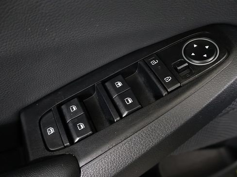 Used 2024 Kia Seltos S FWD image 34