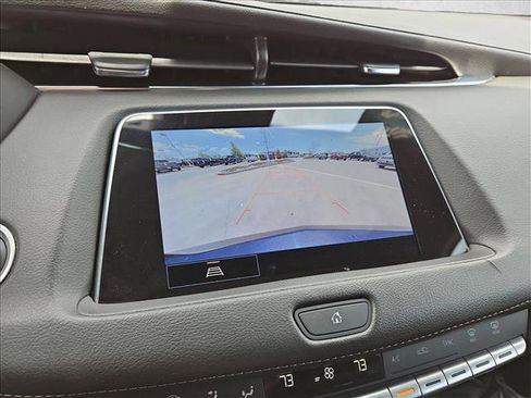 Used 2023 Cadillac XT4 Premium Luxury AWD/4WD image 14