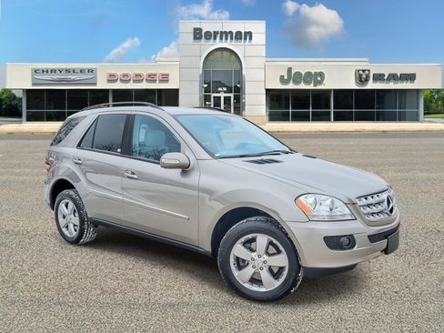 Used 2006 Mercedes-Benz ML 500 4MATIC image 1