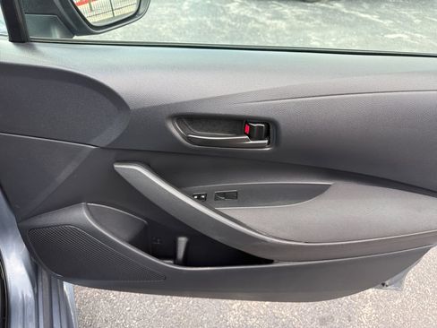 Used 2024 Toyota Corolla LE FWD image 19