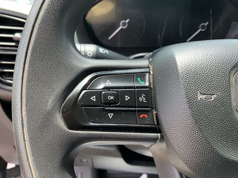 Used 2023 RAM ProMaster 2500 FWD image 18