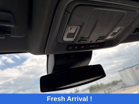 Used 2026 Chevrolet Silverado 1500 LTZ RWD image 8