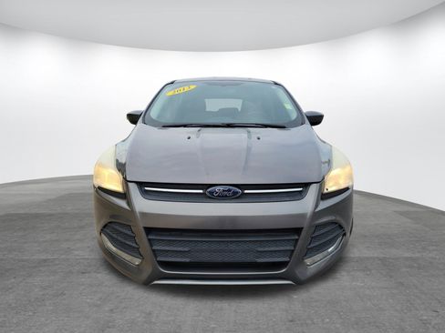 Used 2013 Ford Escape SE FWD image 2