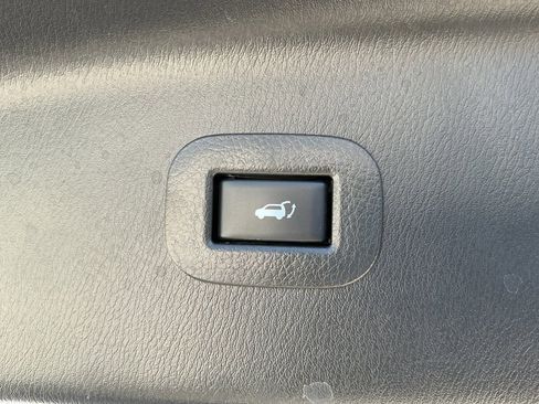 Certified 2024 INFINITI QX80 Sensory image 32