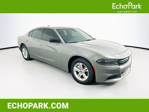 Used 2023 Dodge Charger SXT RWD image 1