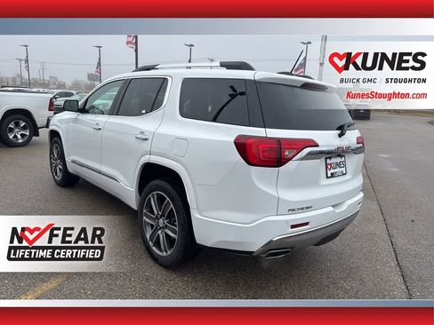 Used 2019 GMC Acadia Denali w/ Technology Package image 9