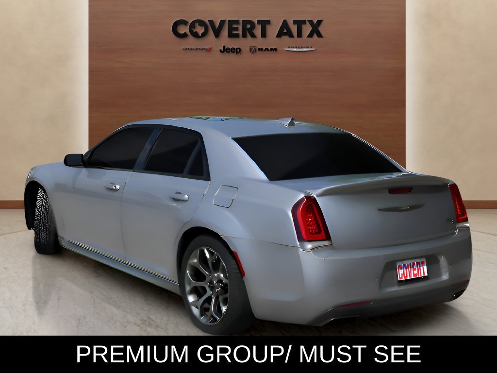 Used 2018 Chrysler 300 S w/ 300S Premium Group RWD image 3