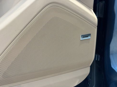 Certified 2025 Porsche Cayenne image 14