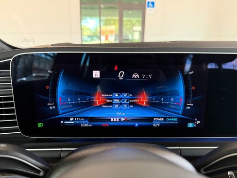 Used 2025 Mercedes-Benz GLE 63 AMG S image 43