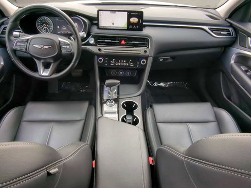 Used 2024 Genesis G70 2.5T image 16