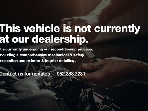 Used 2022 Toyota Highlander Platinum AWD/4WD image 2