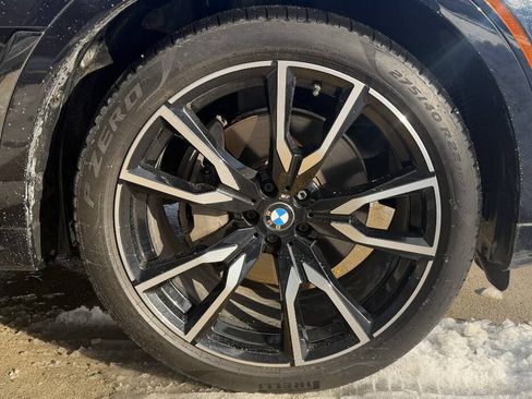 Used 2019 BMW X7 xDrive50i w/ M Sport Package image 39
