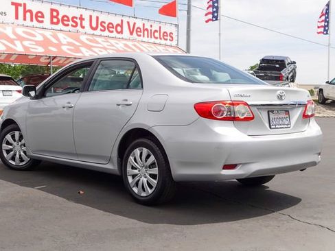 Used 2013 Toyota Corolla LE image 10