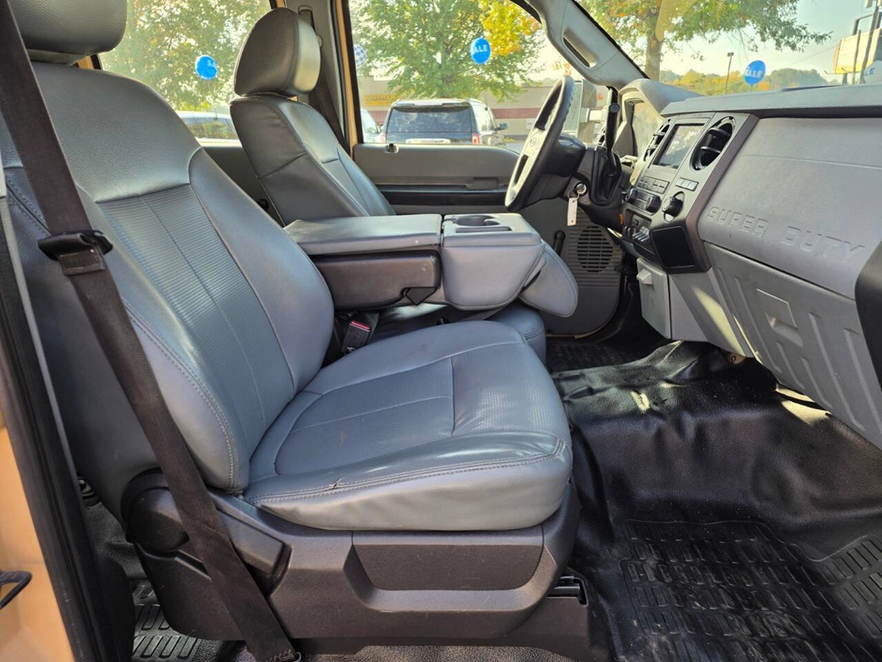 Used 2013 Ford F450 XL w/ Snow Plow Prep Pkg RWD image 23