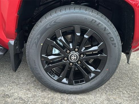 New 2025 Toyota 4Runner Platinum image 12