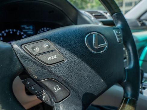Used 2012 Lexus LS 460 AWD w/ Luxury Value Edition image 22