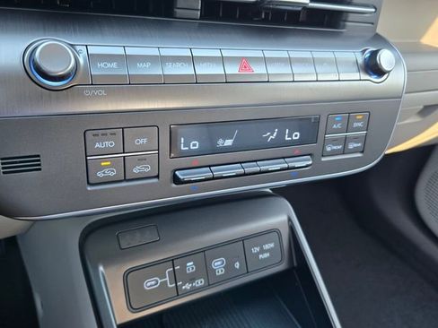 New 2026 Hyundai Kona SEL Premium FWD image 8