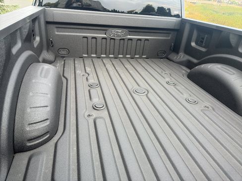 Used 2025 Ford F350 Lariat w/ Lariat Ultimate Package image 11