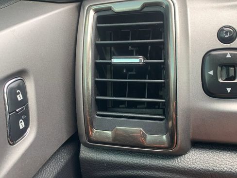 Used 2020 Ford Ranger XLT w/ Equipment Group 301A Mid RWD image 16