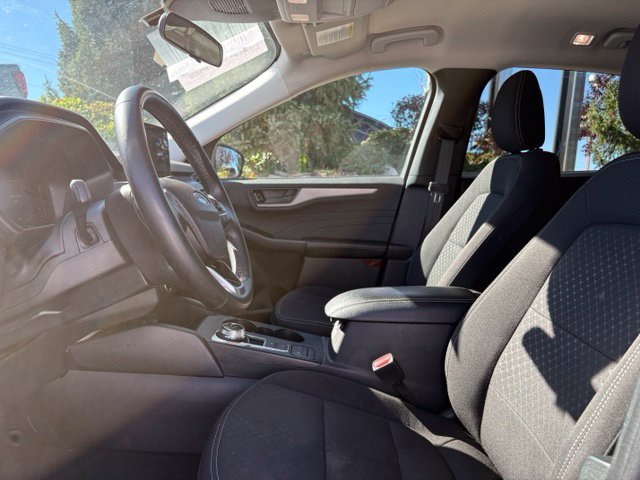 Used 2024 Ford Escape Active FWD image 9
