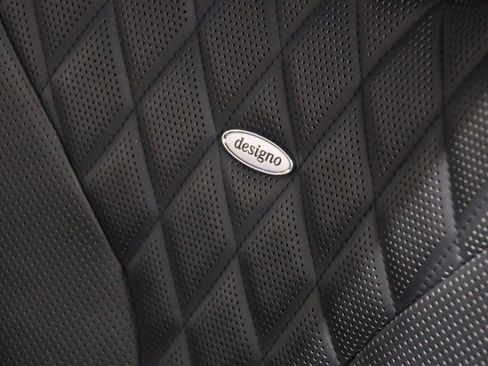 Used 2017 Mercedes-Benz S 550 4MATIC Coupe image 40