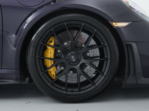 Used 2018 Porsche 911 GT2 RS RWD image 37