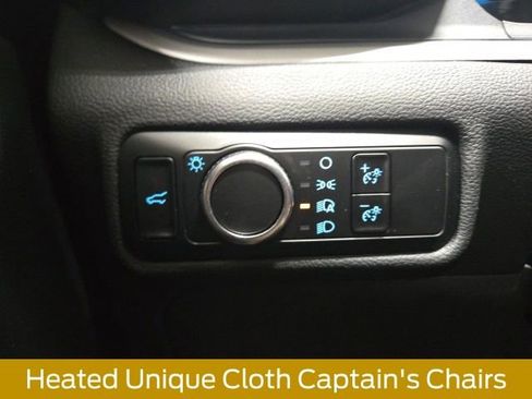 Used 2024 Ford Explorer XLT AWD/4WD image 23