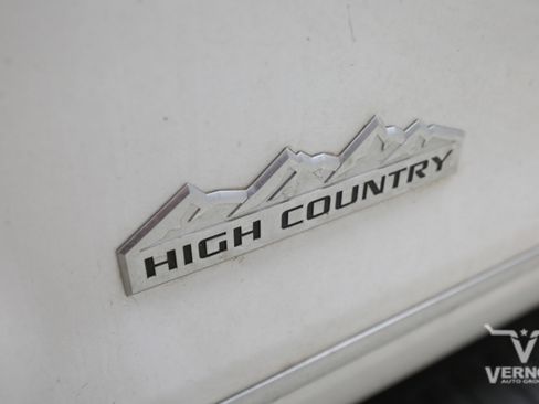 Used 2019 Chevrolet Silverado 3500 High Country w/ Duramax Plus Package AWD/4WD image 11