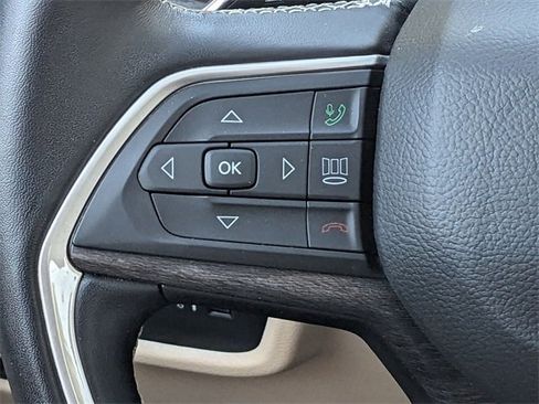 Certified 2022 Jeep Grand Cherokee Limited image 18