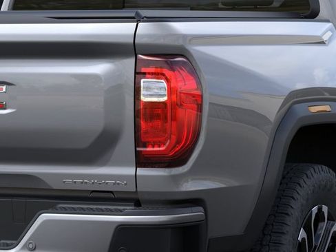 New 2026 GMC Canyon Denali AWD/4WD image 11