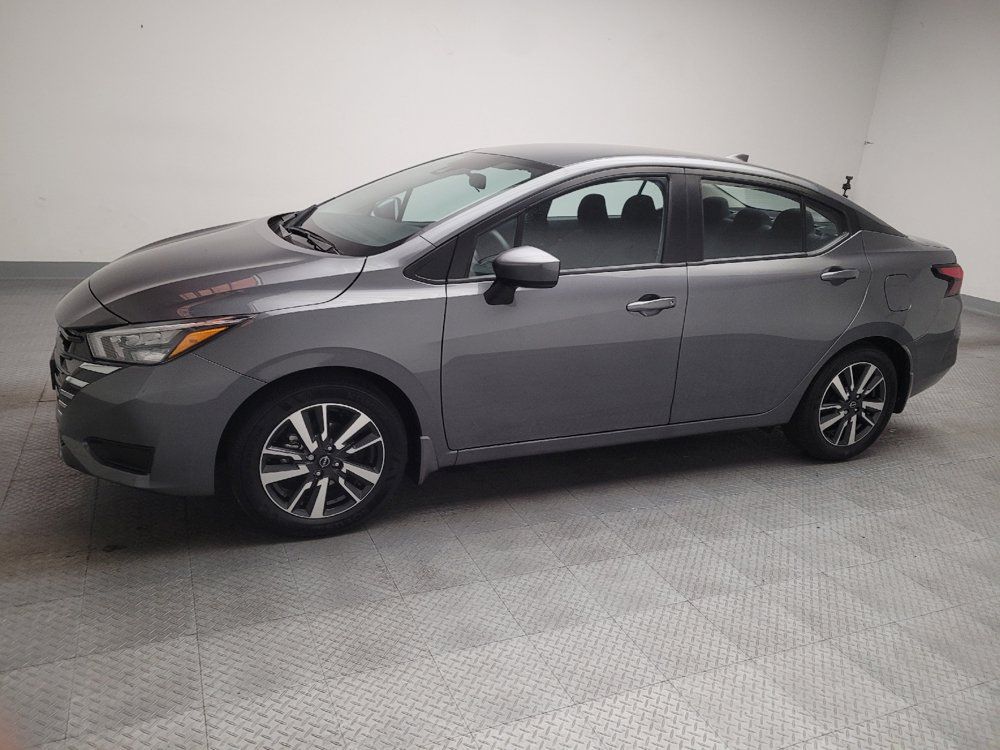 Used 2025 Nissan Versa SV w/ Trunk Package FWD image 2