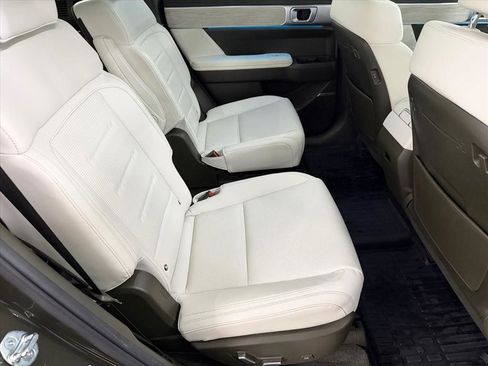 Used 2024 Hyundai Santa Fe Calligraphy image 19