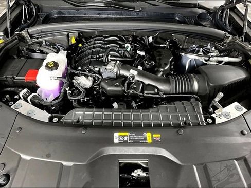 New 2025 Jeep Grand Cherokee L Limited image 2