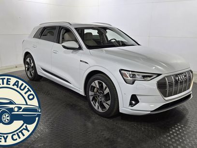 Used 2021 Audi e-tron Premium Plus w/ Premium Plus Package