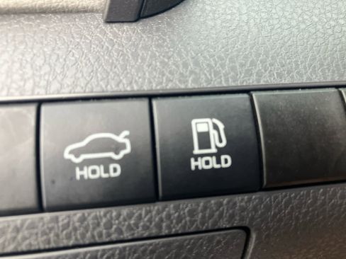 Used 2024 Toyota Camry XSE FWD image 15