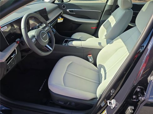 New 2026 Hyundai Sonata SEL image 3