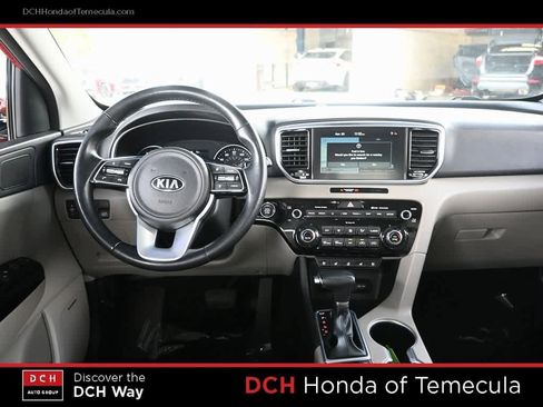 Used 2022 Kia Sportage EX w/ EX Technology Package image 8
