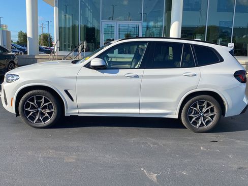 Used 2024 BMW X3 xDrive30i w/ Premium Package AWD/4WD image 4